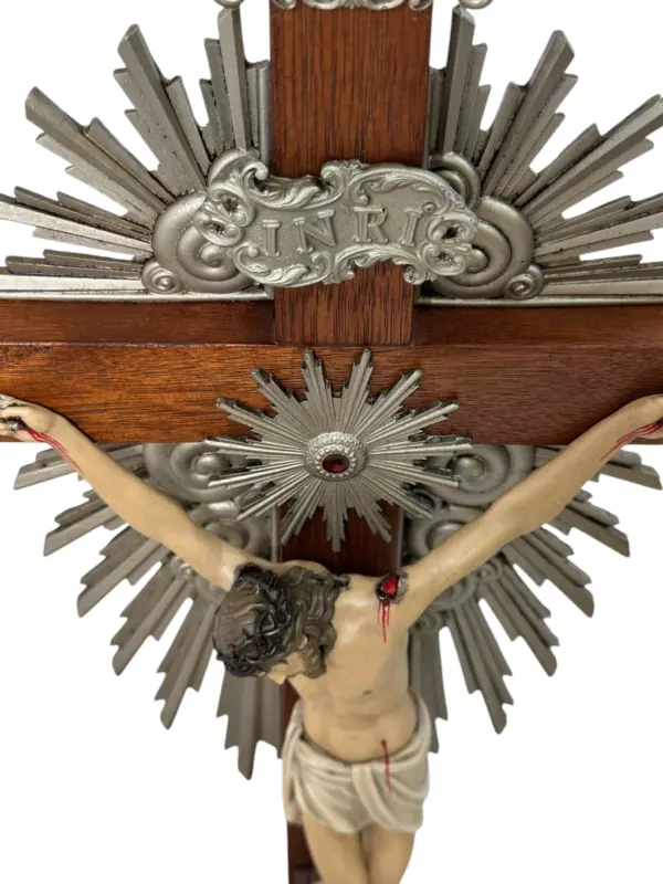 Crucifixo "Redentor" - 57cm - base fixa - Prata ou Dourado - Image 5